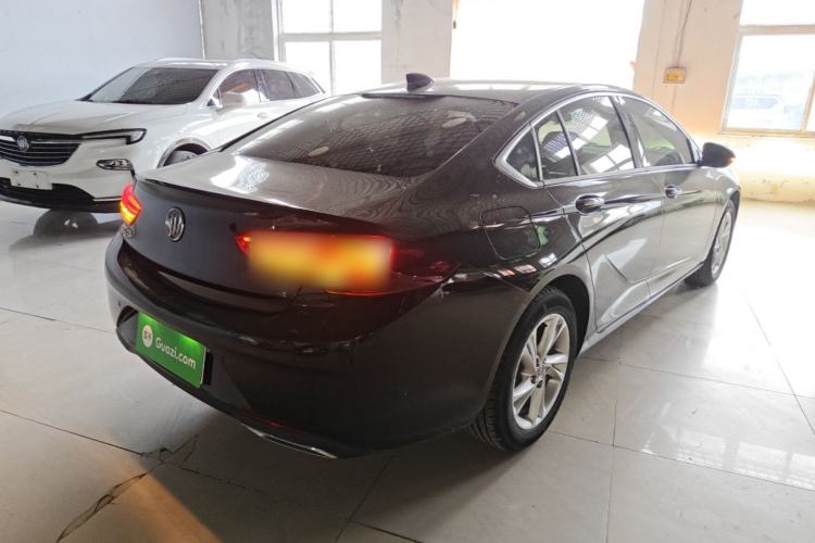 Used Buick Regal 2020 552T Elite Edition Rear Right 45 Deg
