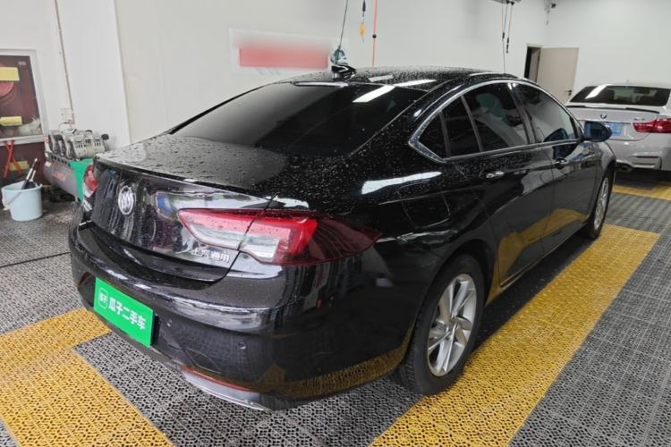 Used Buick Regal 2020 552T Luxury Version Rear Right 45 Deg