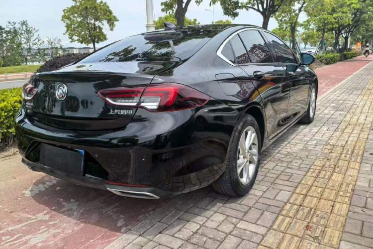 Used Buick Regal 2020 552T Elite Edition Rear Right 45 Deg