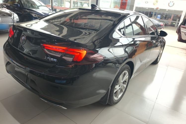 Used Buick Regal 2020 552T Elite Edition Rear Right 45 Deg