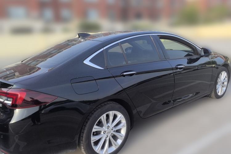 Used Buick Regal 2020 652T Elite Edition Rear Right 45 Deg