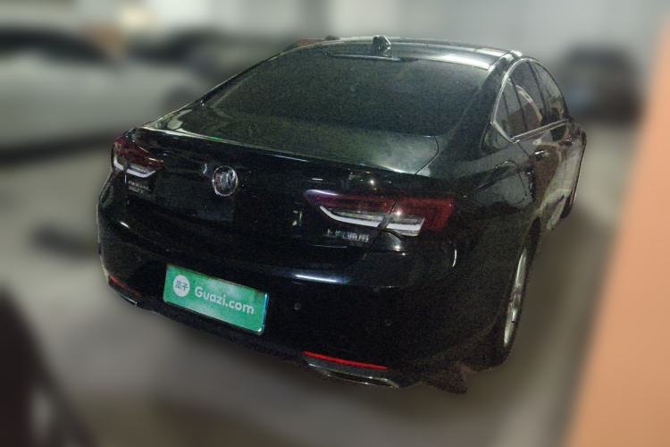 Used Buick Regal 2020 552T Elite Edition Rear Right 45 Deg