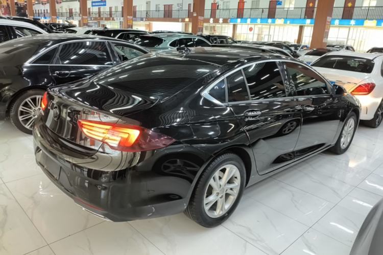 Used Buick Regal 2020 552T Elite Edition Rear Right 45 Deg