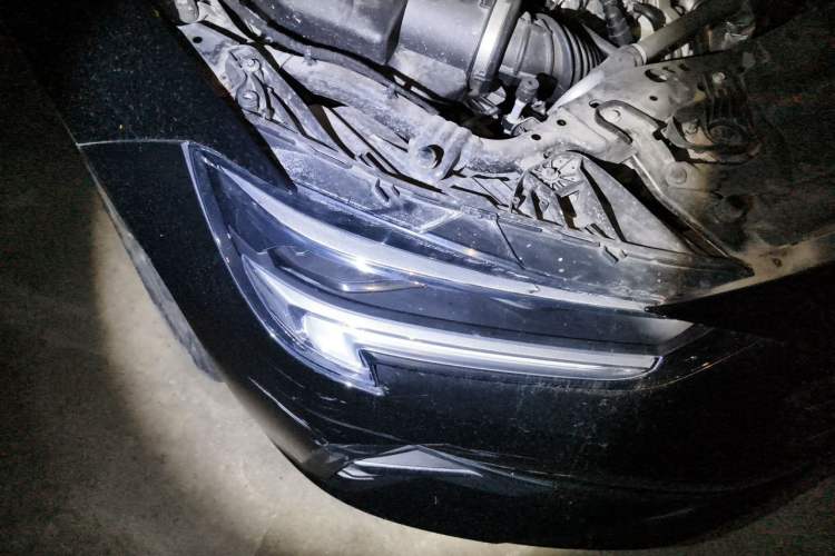 Used Buick Regal 2020 552T Luxury Version Right Front Headlight