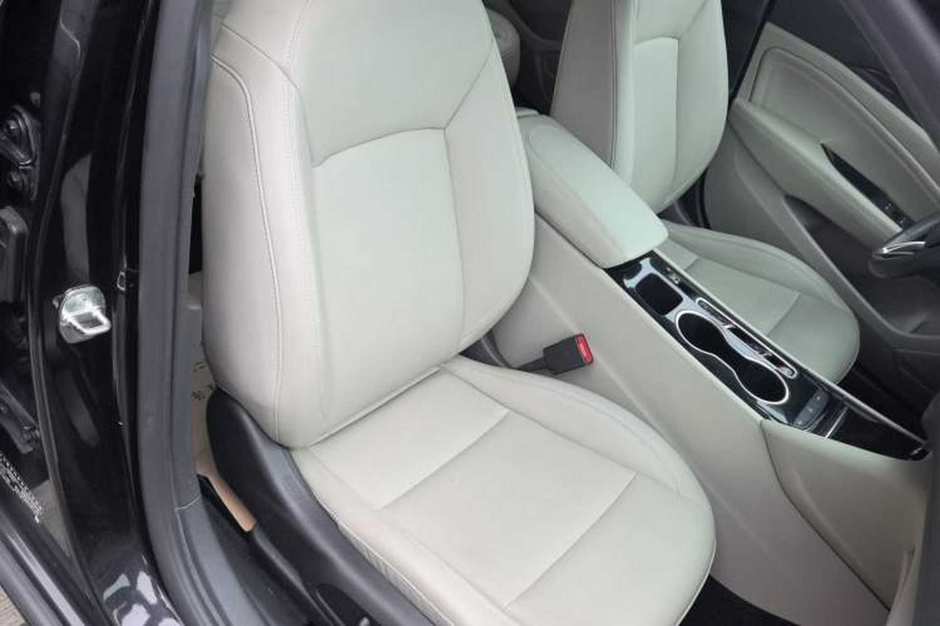 Used Buick Regal 2020 552T Elite Edition Right Front Seat