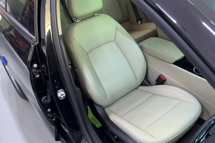 Used Buick Regal 2020 552T Elite Edition Right Front Seat