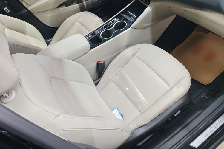 Used Buick Regal 2020 552T Elite Edition Right Front Seat