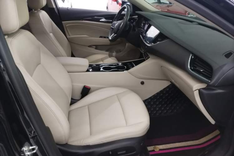 Used Buick Regal 2020 552T Elite Edition Right Front Seat