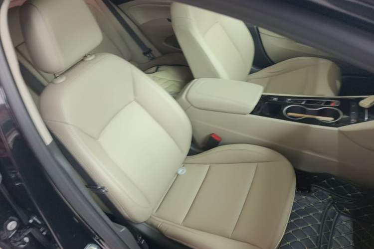 Used Buick Regal 2020 552T Elite Edition Right Front Seat