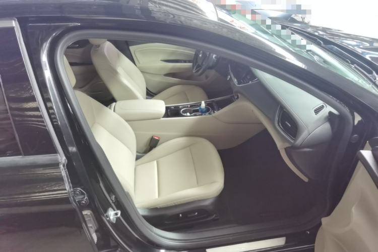 Used Buick Regal 2020 552T Elite Edition Right Front Seat