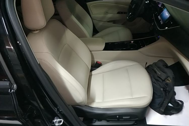 Used Buick Regal 2020 552T Elite Edition Right Front Seat