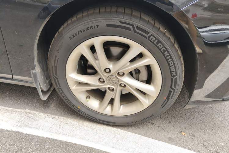 Used Buick Regal 2020 552T Luxury Version Right Front Wheel Hub