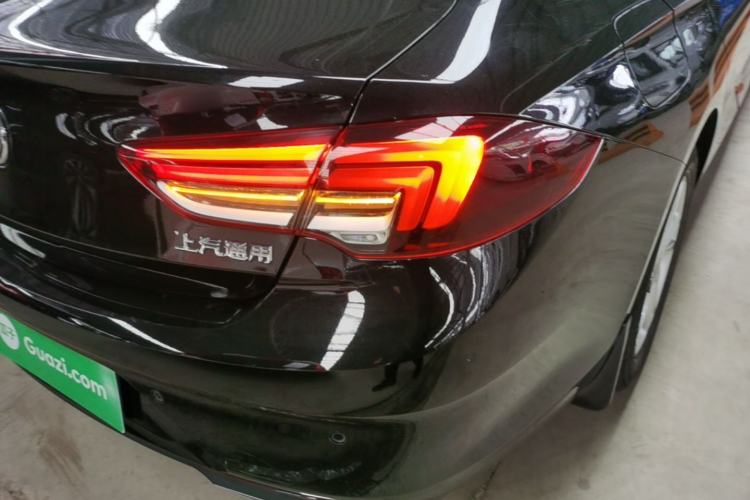 Used Buick Regal 2020 552T Luxury Version Right Rear Taillight