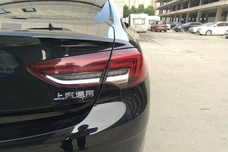 Used Buick Regal 2020 552T Elite Edition Right Rear Taillight