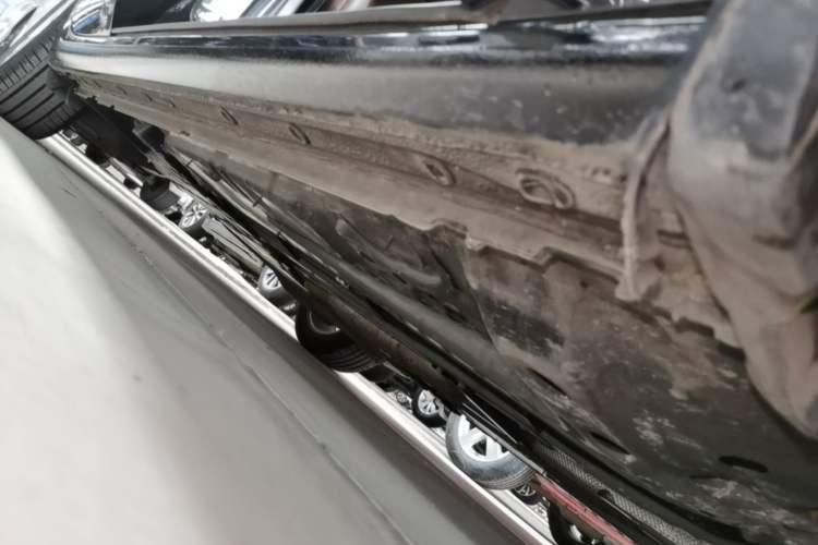 Used Buick Regal 2020 552T Luxury Version Right Side Sill