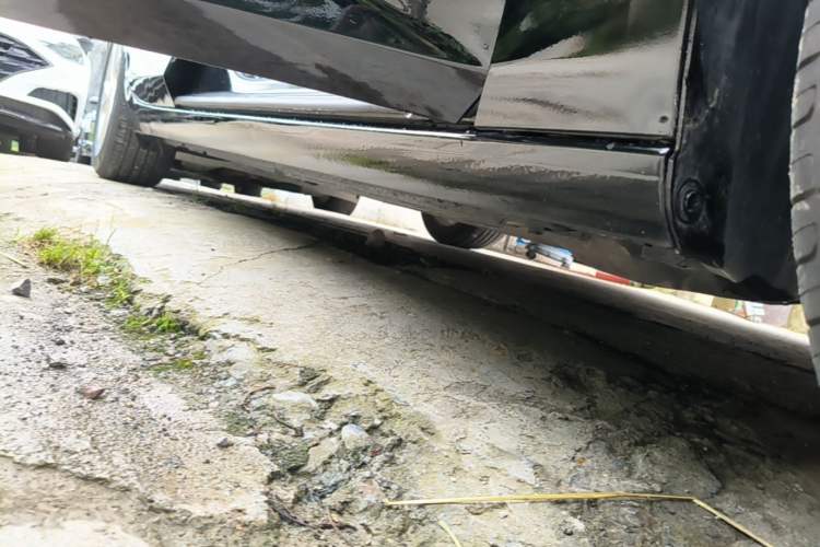 Used Buick Regal 2020 552T Luxury Version Right Side Sill
