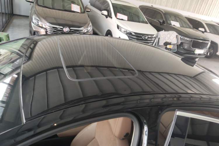 Used Buick Regal 2020 552T Luxury Version Roof