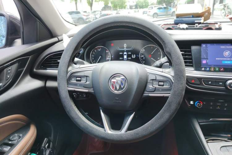 Used Buick Regal 2020 552T Luxury Version Steering Wheel