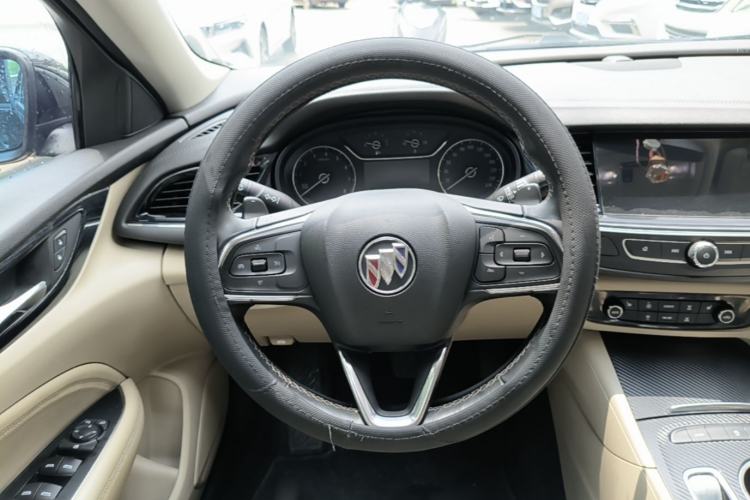 Used Buick Regal 2020 552T Elite Edition Steering Wheel