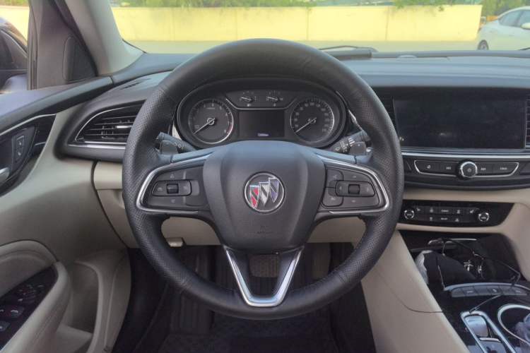 Used Buick Regal 2020 652T Elite Edition Steering Wheel