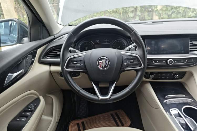 Used Buick Regal 2020 552T Elite Edition Steering Wheel