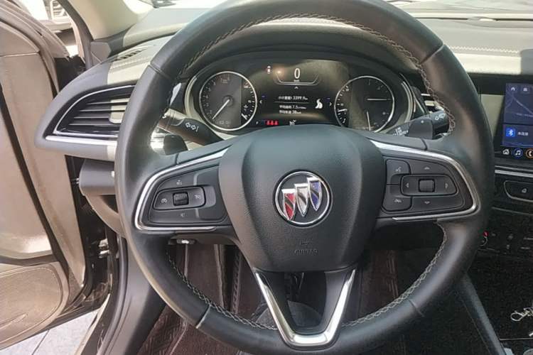 Used Buick Regal 2020 552T Luxury Version Steering Wheel