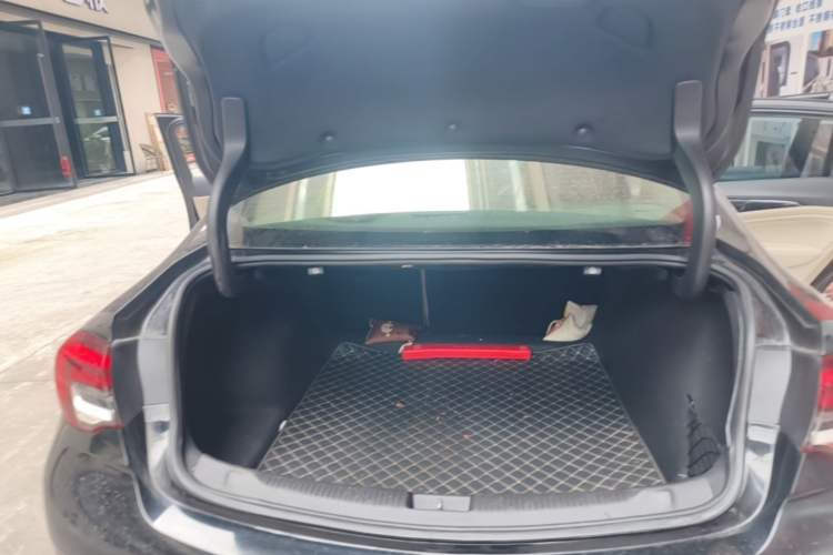 Used Buick Regal 2020 552T Elite Edition Trunk