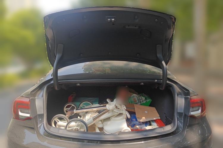Used Buick Regal 2020 552T Luxury Version Trunk