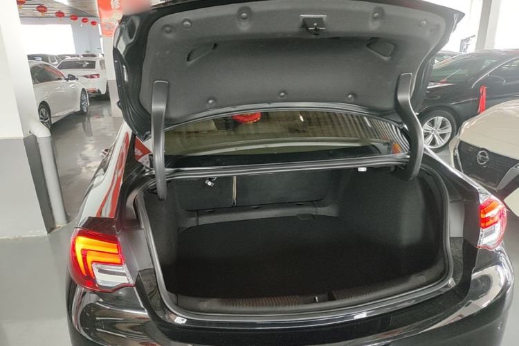 Used Buick Regal 2020 552T Elite Edition Trunk