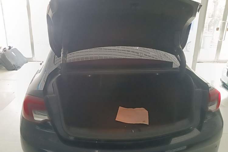 Used Buick Regal 2020 552T Elite Edition Trunk