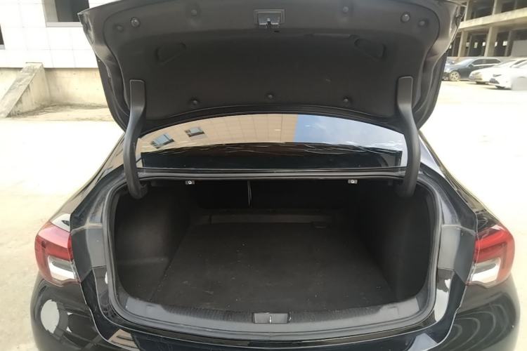 Used Buick Regal 2020 552T Elite Edition Trunk