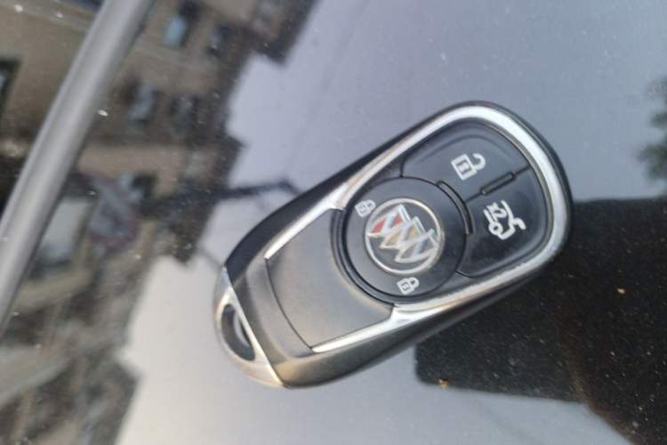Used Buick Regal 2020 552T Elite Edition Vehicle Key