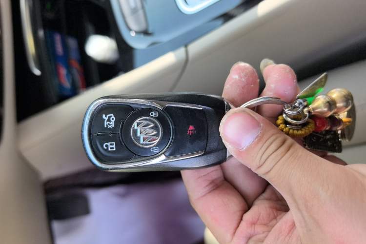 Used Buick Regal 2020 552T Elite Edition Vehicle Key