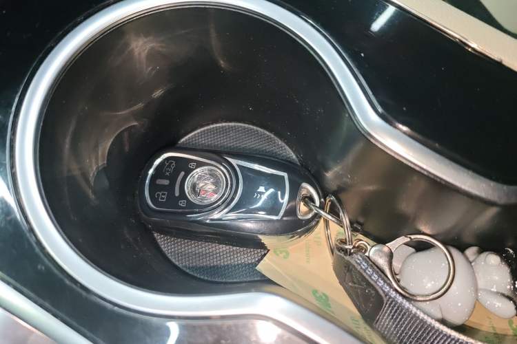 Used Buick Regal 2020 552T Elite Edition Vehicle Key