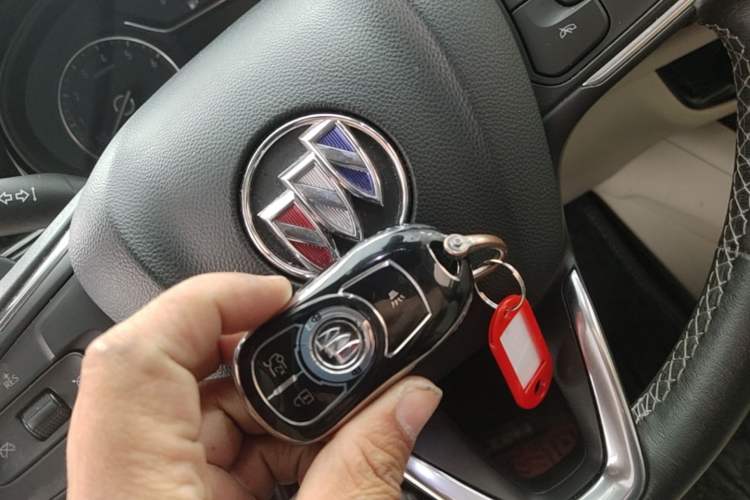Used Buick Regal 2020 552T Elite Edition Vehicle Key