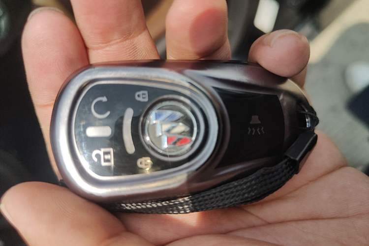 Used Buick Regal 2020 552T Luxury Version Vehicle Key