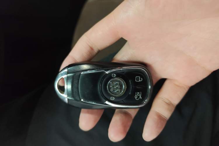 Used Buick Regal 2020 552T Luxury Version Vehicle Key