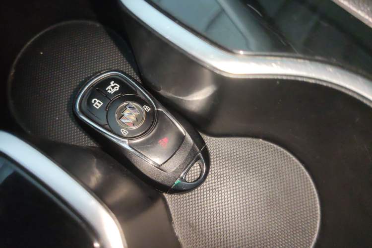Used Buick Regal 2020 552T Luxury Version Vehicle Key