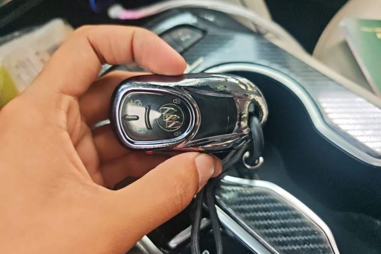 Used Buick Regal 2020 552T Elite Edition Vehicle Key