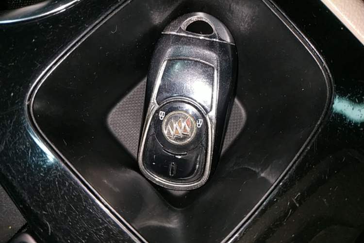 Used Buick Regal 2020 552T Elite Edition Vehicle Key