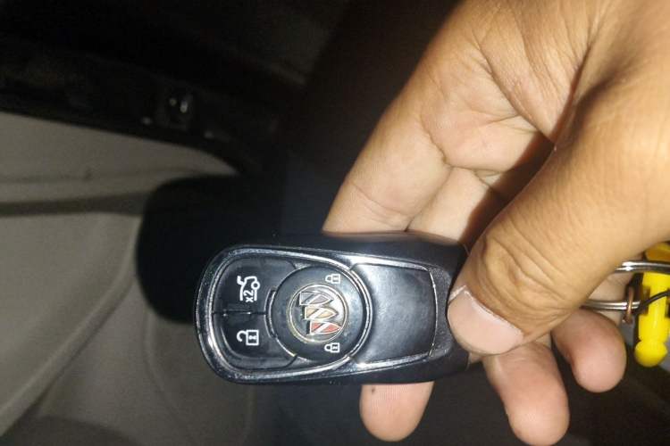 Used Buick Regal 2020 552T Elite Edition Vehicle Key