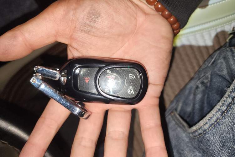 Used Buick Regal 2020 552T Elite Edition Vehicle Key
