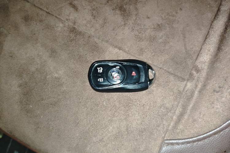 Used Buick Regal 2020 552T Luxury Version Vehicle Key