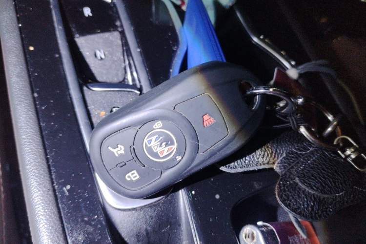 Used Buick Regal 2020 552T Luxury Version Vehicle Key