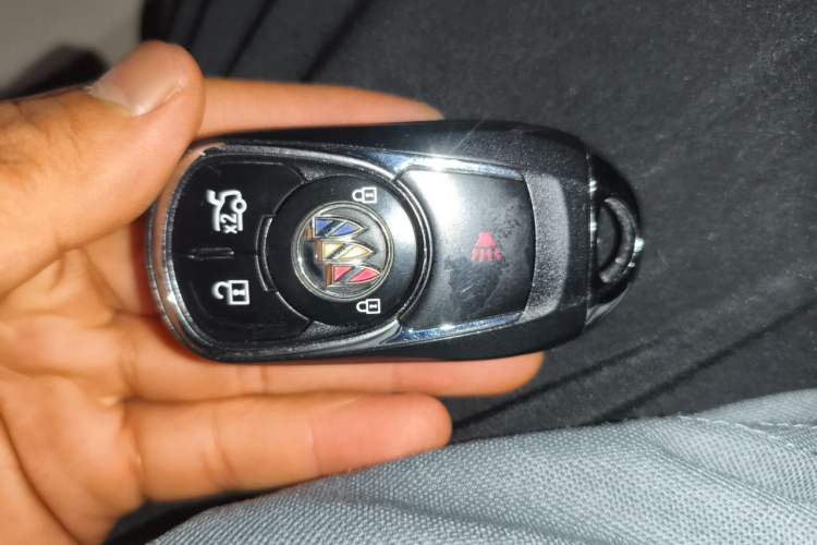 Used Buick Regal 2020 552T Elite Edition Vehicle Key