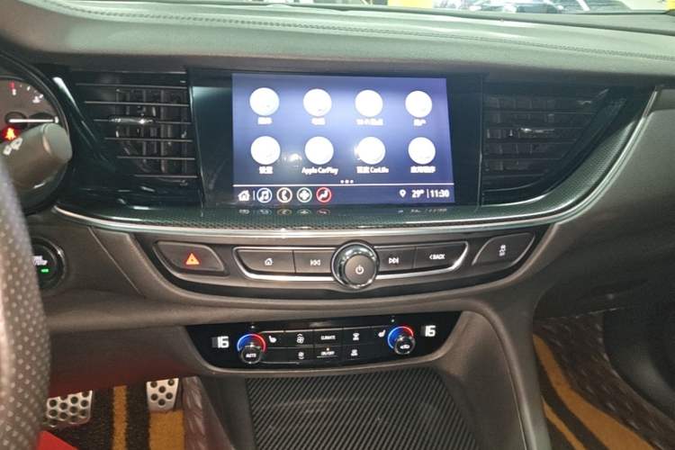 Used Buick Regal 2020 GS 28T Elite Model Audio And AC Panel