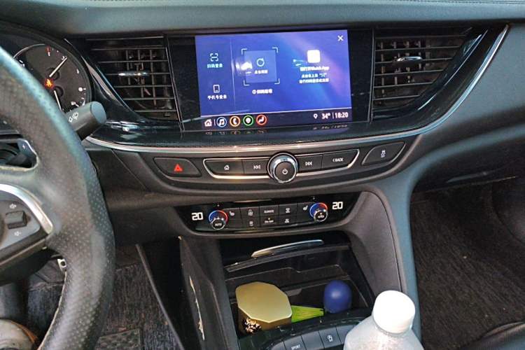 Used Buick Regal 2020 GS 28T Elite Model Audio And AC Panel