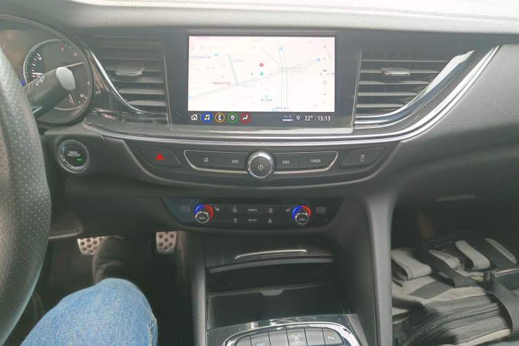 Used Buick Regal 2020 GS 28T Elite Model Audio And AC Panel