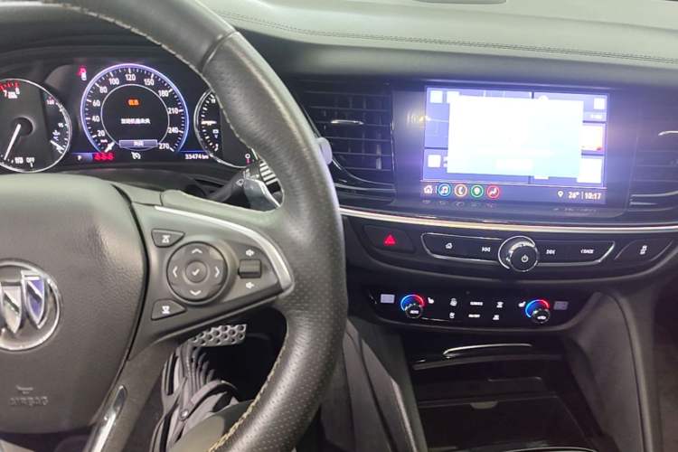 Used Buick Regal 2020 GS 28T Elite Model Audio And AC Panel
