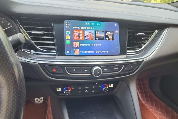Used Buick Regal 2020 GS 28T Elite Model Audio And AC Panel